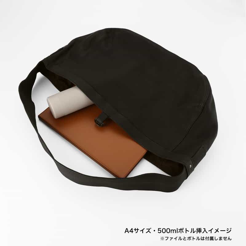 T.T T.T＜ティー ティー＞ ホースレザーショルダーバッグ"NEWSBOY" BLACK