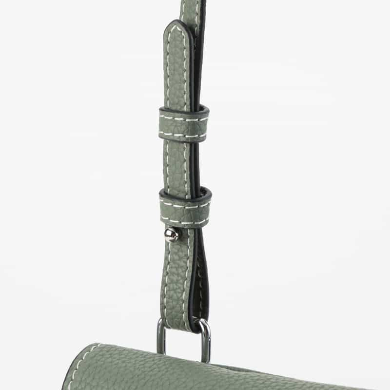 BARNEYS NEW YORK ロゴ入りミニショルダーバッグ GREEN