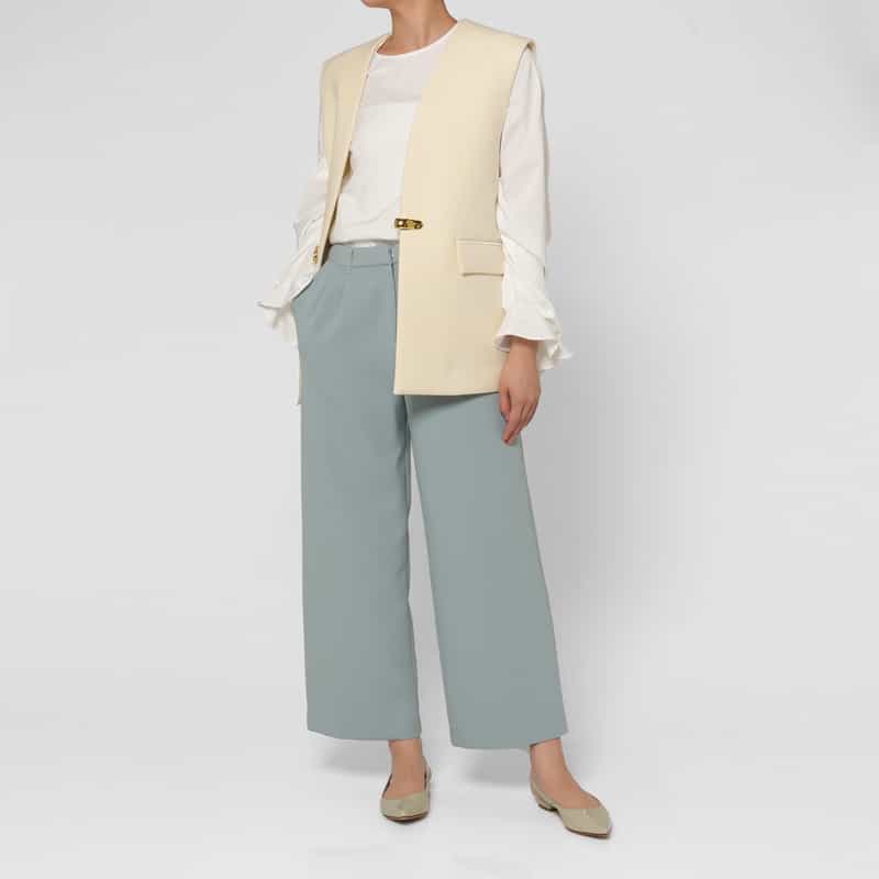 BARNEYS NEW YORK メタルパーツデザイン ジレ OFF WHITE