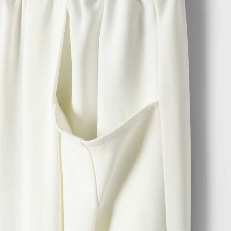 BARNEYS NEW YORK ウォッシャブル フロントポケット タックワイドパンツ OFF WHITE