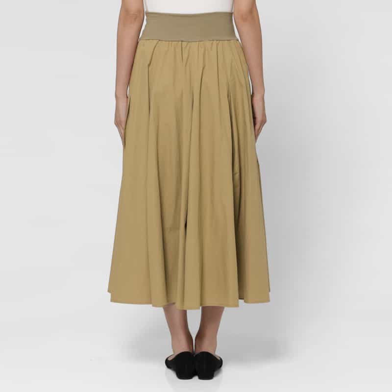 BARNEYS NEW YORK ウォッシャブル コットンタイプライター素材ロングタックフレアスカート BEIGE