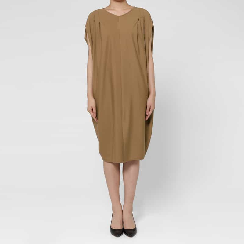 BARNEYS NEW YORK ウォッシャブル ドルマンスリーブドレス CAMEL