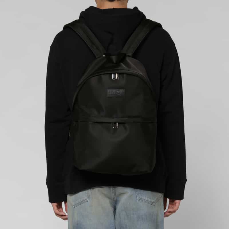MM6 MAISON MARGIELA MM6 MAISON MARGIELA＜エムエム6 メゾン マルジェラ＞ ナイロンバックパック BLACK