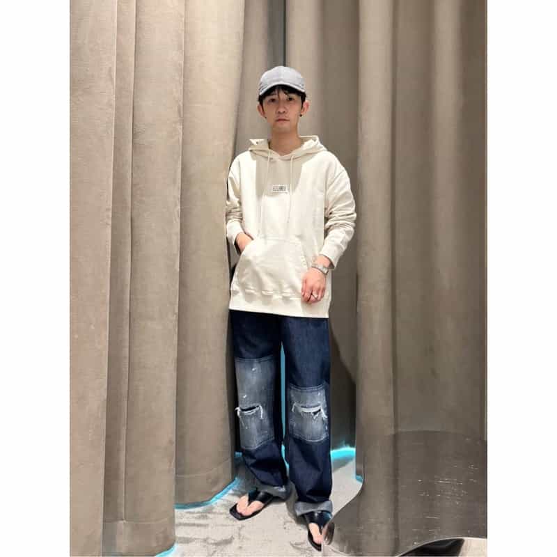 MM6 MAISON MARGIELA MM6 MAISON MARGIELA＜エムエム6 メゾン マルジェラ＞ スウェットフーディー OFF WHITE