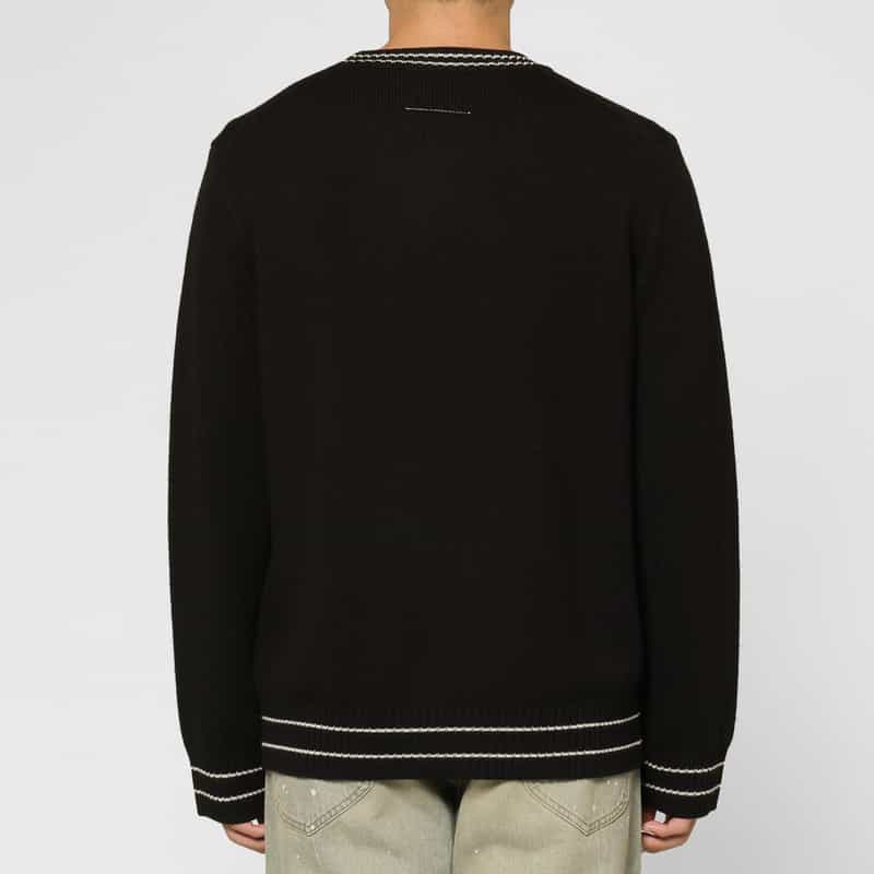 MM6 MAISON MARGIELA MM6 MAISON MARGIELA＜エムエム6 メゾン マルジェラ＞ ロゴ入りクルーネックニットプルオーバー BLACK
