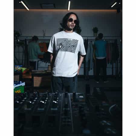 SAINT MXXXXXX＜セント マイケル＞ ヴィンテージ加工グラフィックTシャツ