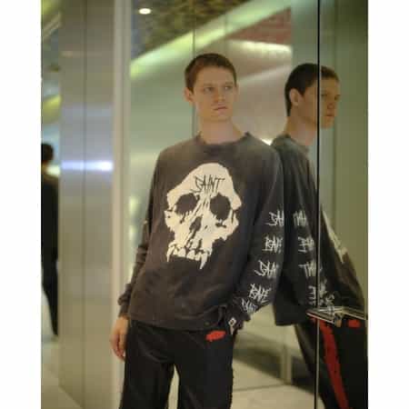 SAINT MXXXXXX＜セント マイケル＞ ヴィンテージ加工ロングスリーブTシャツ“BAPE（R）"