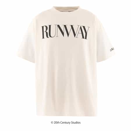 SAINT MXXXXXX＜セント マイケル＞ ヴィンテージ加工グラフィックTシャツ “プラダを着た悪魔"