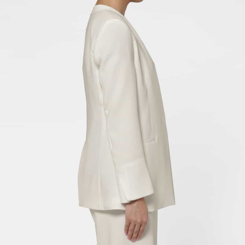 BARNEYS NEW YORK セットアップ ウォッシャブル ストレッチノーカラージャケット WHITE
