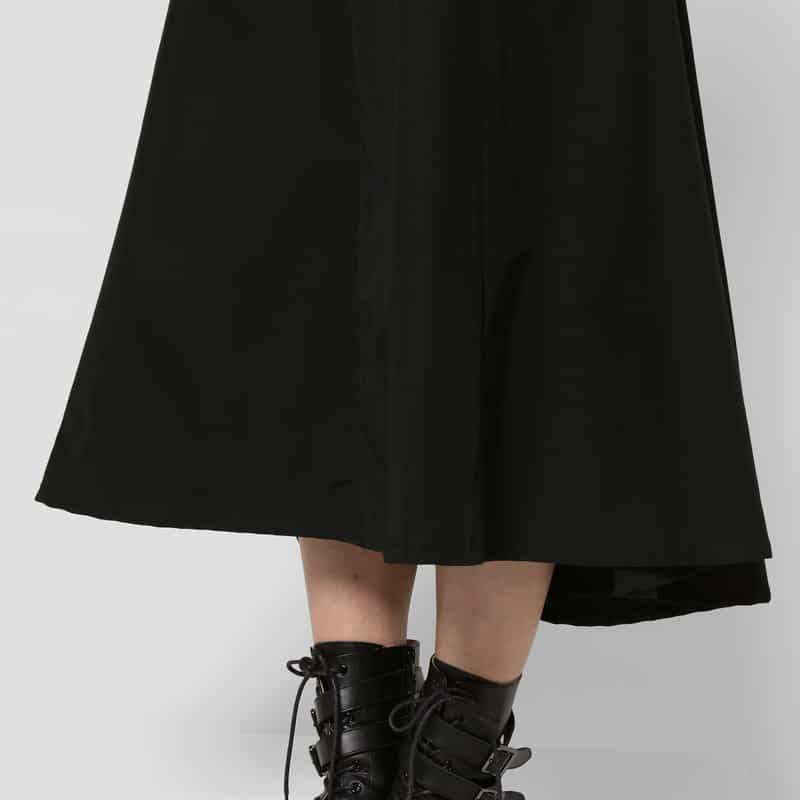 BARNEYS NEW YORK コットンナイロン素材Aラインサファリスカート BLACK