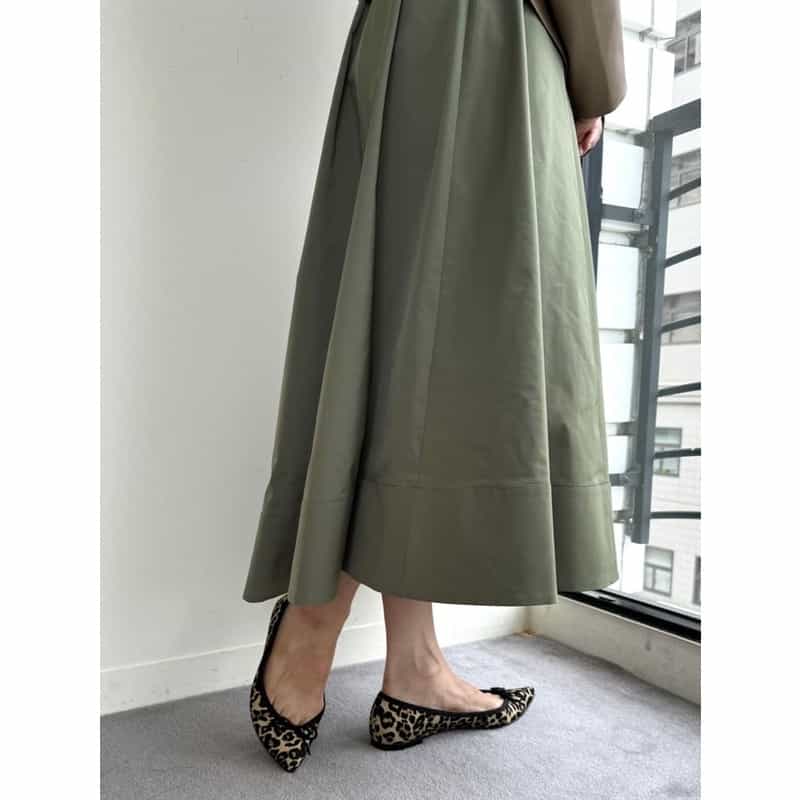 BARNEYS NEW YORK ウォッシャブル タフタ素材フロントジップベルテッドスカート OLIVE
