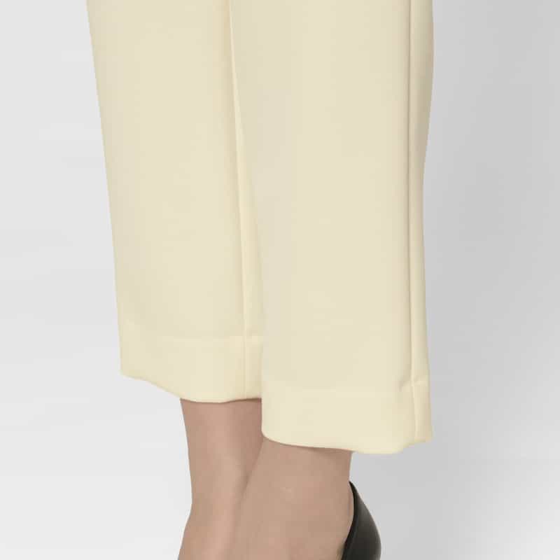 BARNEYS NEW YORK セットアップ ジャージーライクテーパードパンツ OFF WHITE