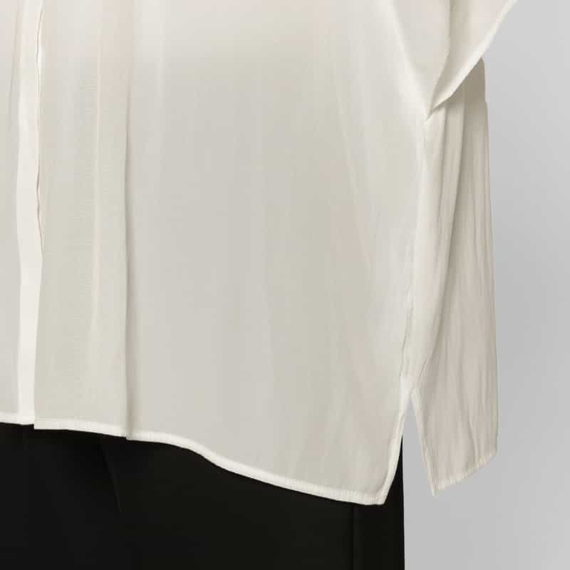 BARNEYS NEW YORK ウォッシャブル シアー素材ギャザーラグランブラウス WHITE