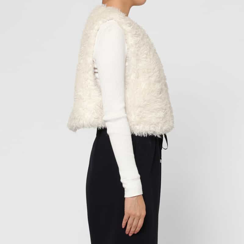 BARNEYS NEW YORK ボア素材 ショートジレ WHITE