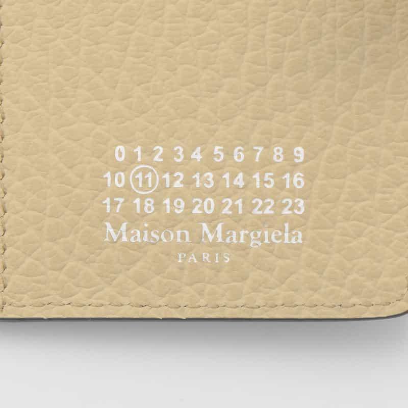 MAISON MARGIELA MAISON MARGIELA ＜メゾンマルジェラ＞ バイカラーハーフウォレット BEIGE
