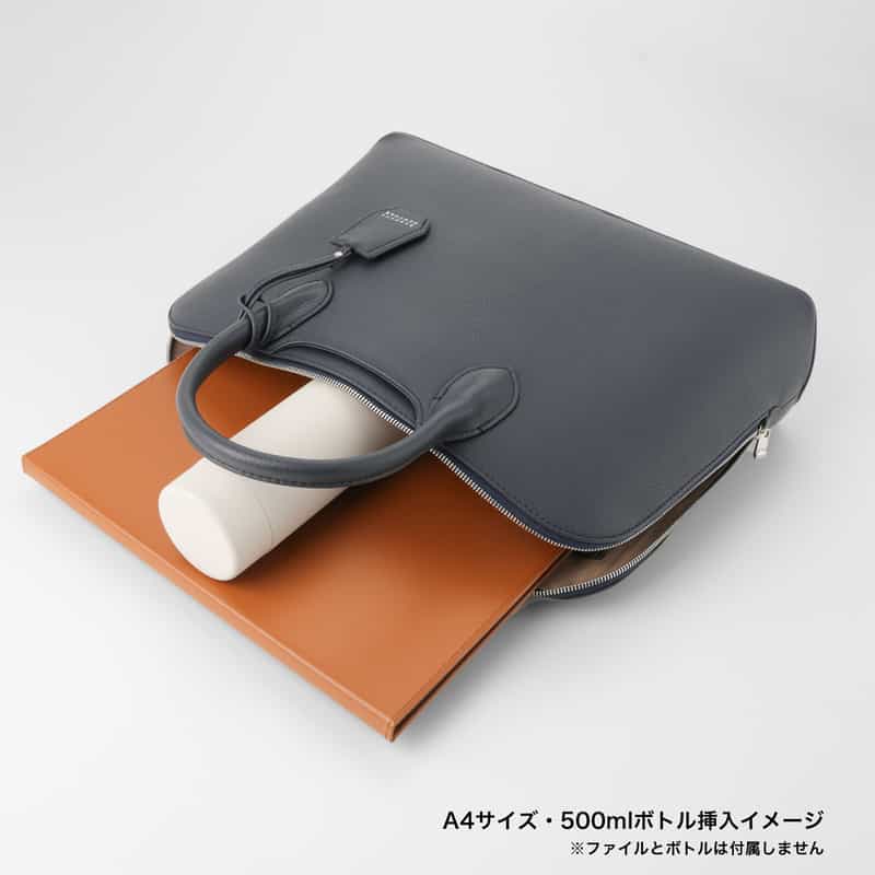 BARNEYS NEW YORK シュリンクレザーブリーフケース NAVY