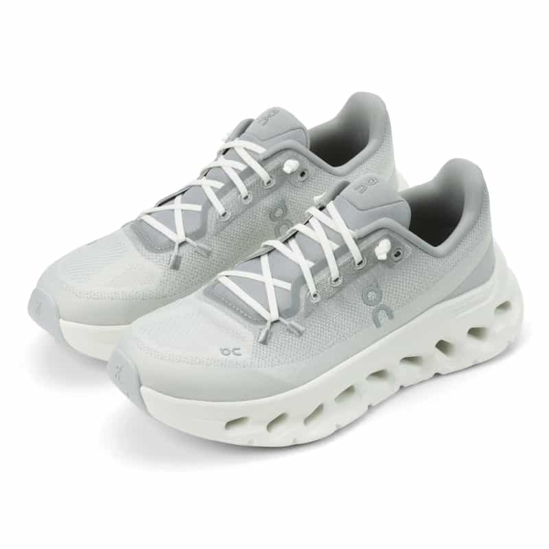 ON ON ＜オン＞ スニーカー "Cloudtilt" LIGHT GRAY