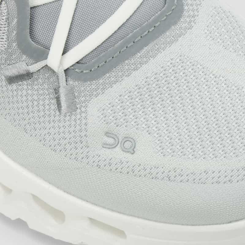 ON ON ＜オン＞ スニーカー "Cloudtilt" LIGHT GRAY