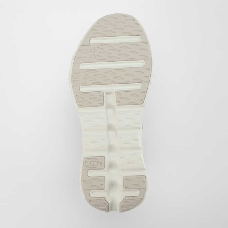 ON ON ＜オン＞ スニーカー "Cloudtilt" LIGHT PINK