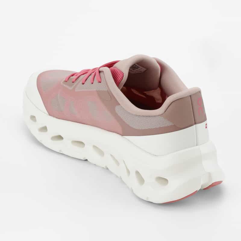 ON ON ＜オン＞ スニーカー "Cloudtilt" RED