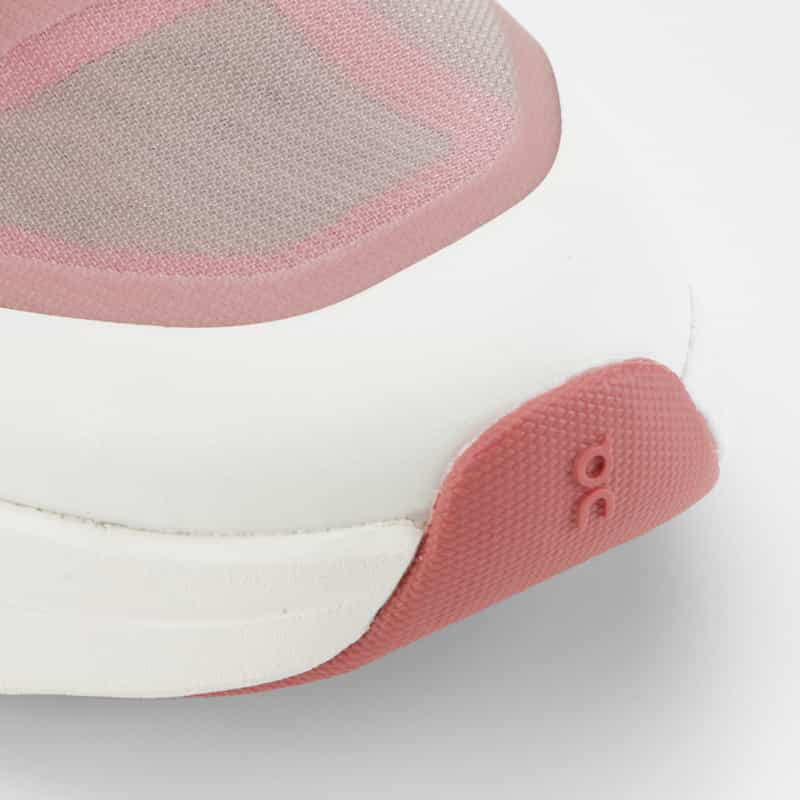 ON ON ＜オン＞ スニーカー "Cloudtilt" RED