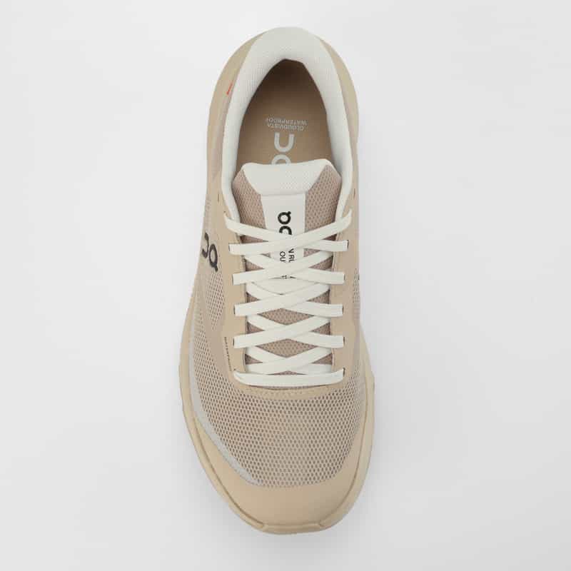 ON ON ＜オン＞ スニーカー "Cloudvista" BEIGE