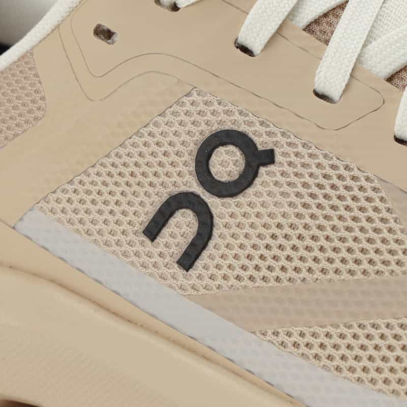 ON ON ＜オン＞ スニーカー "Cloudvista" BEIGE