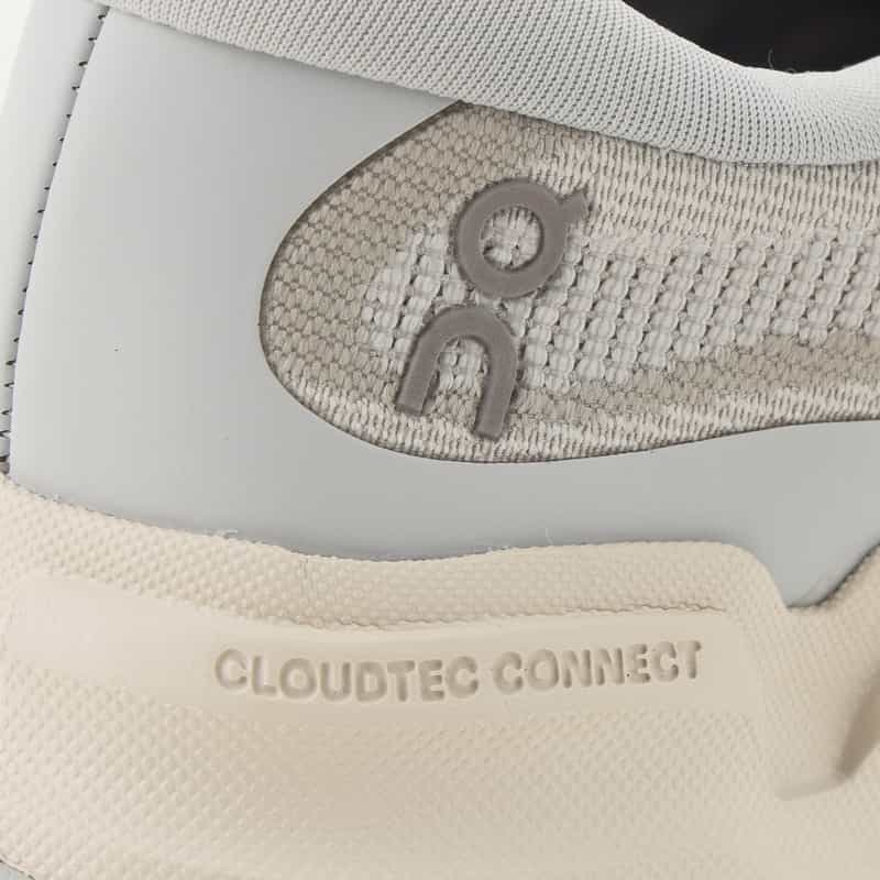 ON ON ＜オン＞ スニーカー "CLOUDSOMA" IVORY