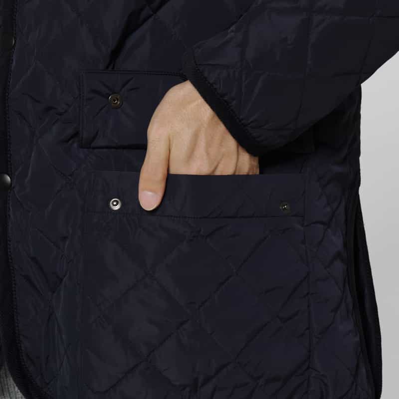 BARNEYS NEW YORK 中綿入りキルト生地ミドル丈コート NAVY