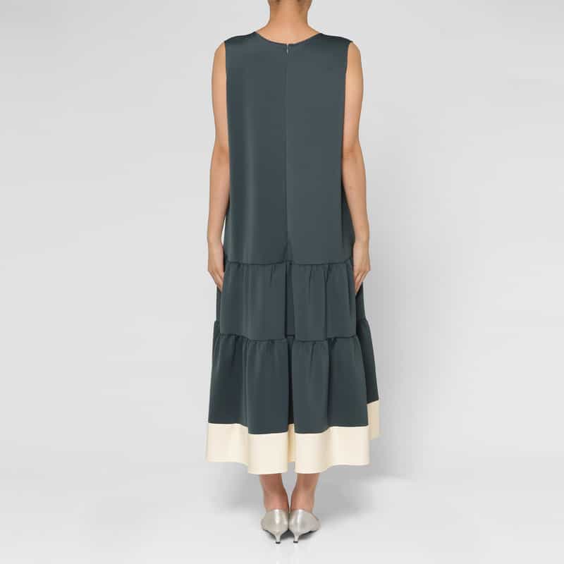 BARNEYS NEW YORK スクーバ素材 バイカラーティアードドレス GRAY