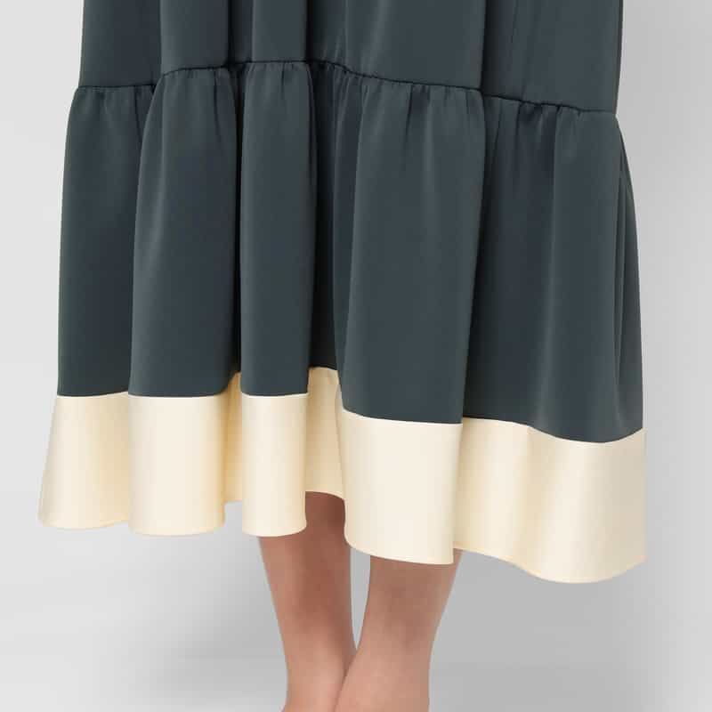 BARNEYS NEW YORK スクーバ素材 バイカラーティアードドレス GRAY