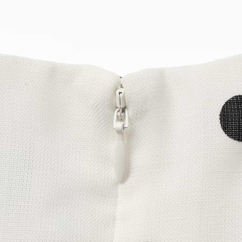 BARNEYS NEW YORK セットアップ ウォッシャブル リネンライク ドット柄ペプラムヘムブラウス WHITE