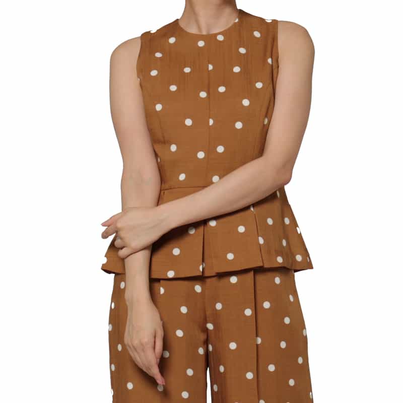 BARNEYS NEW YORK セットアップ ウォッシャブル リネンライク ドット柄ペプラムヘムブラウス BEIGE