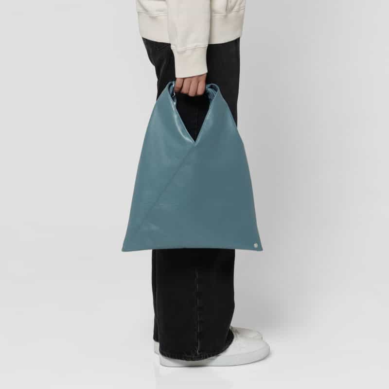 MM6 MAISON MARGIELA MM6 MAISON MARGIELA ＜エムエム6 メゾン マルジェラ＞ レザーハンドバッグ “JAPANESE“ BLUE