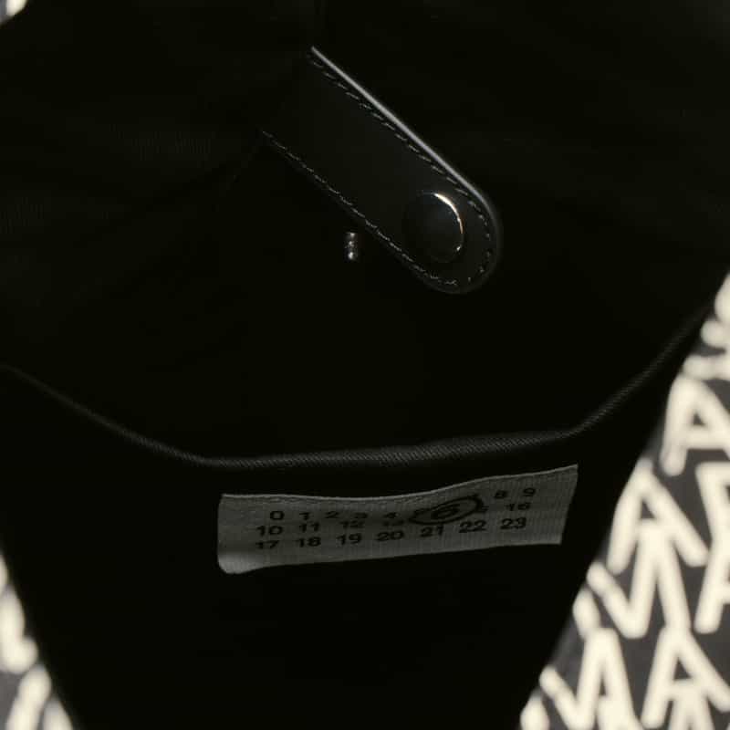 MM6 MAISON MARGIELA MM6 MAISON MARGIELA ＜エムエム6 メゾン マルジェラ＞ ロゴプリントハンドバッグ “JAPANESE“ MULTI COLOR