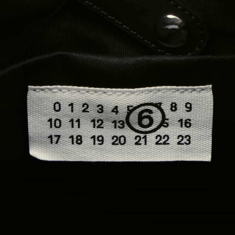 MM6 MAISON MARGIELA MM6 MAISON MARGIELA ＜エムエム6 メゾン マルジェラ＞ ロゴプリントハンドバッグ “JAPANESE“ MULTI COLOR