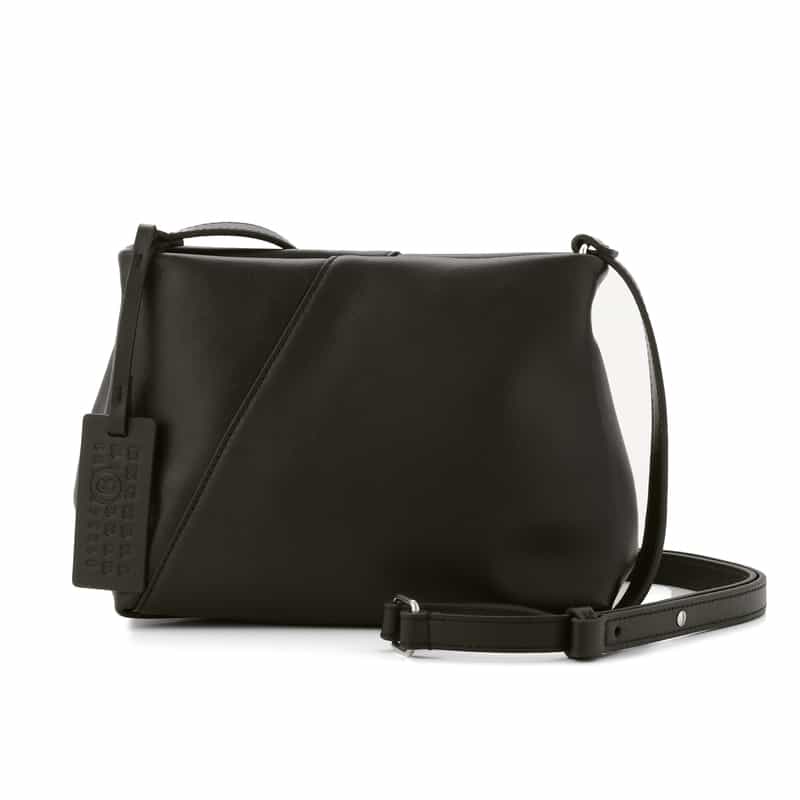 MM6 MAISON MARGIELA MM6 MAISON MARGIELA＜エムエム6 メゾン マルジェラ＞ レザーショルダーバッグ BLACK