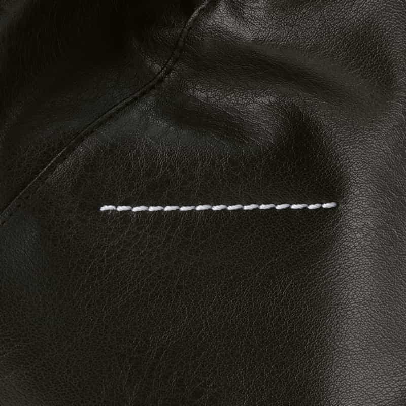 MM6 MAISON MARGIELA MM6 MAISON MARGIELA ＜エムエム6 メゾン マルジェラ＞ レザークロスボディバッグ “JAPANESE“ BLACK