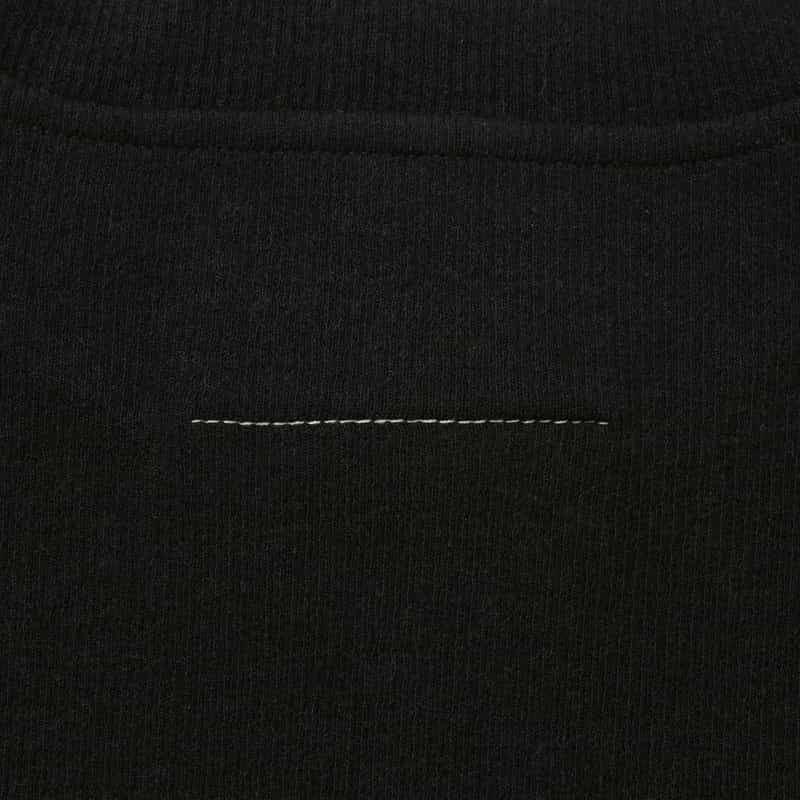 MM6 MAISON MARGIELA MM6 MAISON MARGIELA ＜エムエム6 メゾン マルジェラ＞ ロゴプリント リブTシャツ BLACK