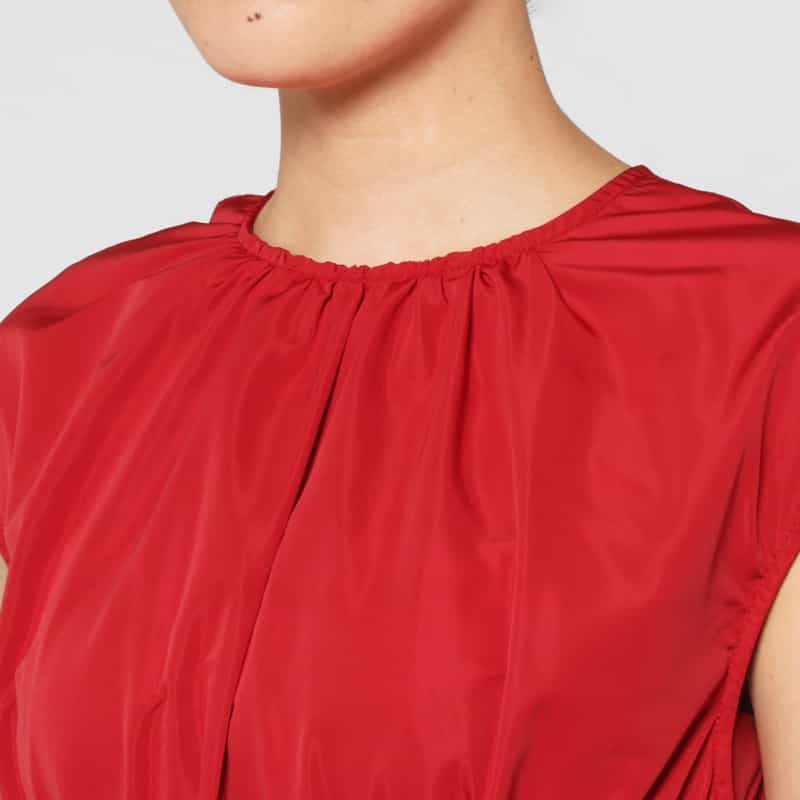 BARNEYS NEW YORK ウォッシャブル ウエストギャザー シャーリングドレス RED