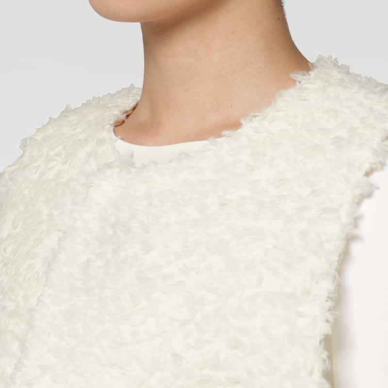 BARNEYS NEW YORK ウォッシャブル プードルライクファー ショートジレ IVORY