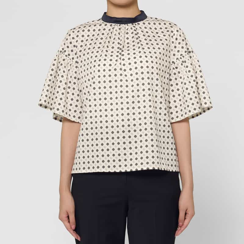 BARNEYS NEW YORK ウォッシャブル 小紋柄プリント フレアスリーブバイカラーブラウス WHITE