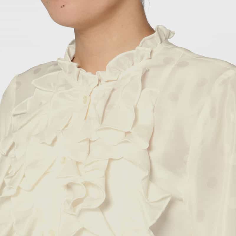 BARNEYS NEW YORK ウォッシャブル シアー素材ドット柄ラッフルデザインバンドカラー ロングスリーブブラウス OFF WHITE