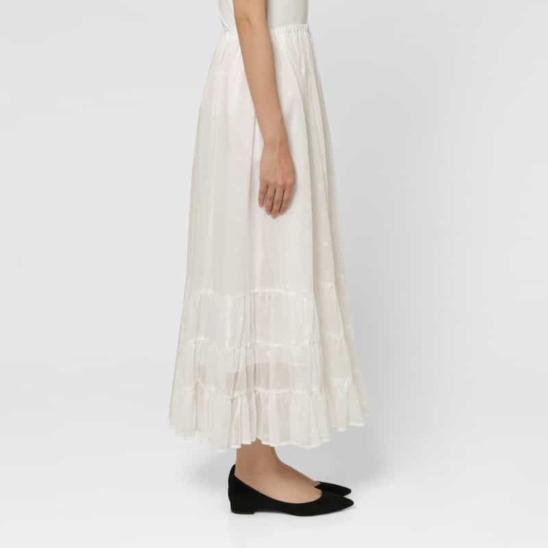 BARNEYS NEW YORK ウォッシャブル シアードット柄ロングスカート WHITE