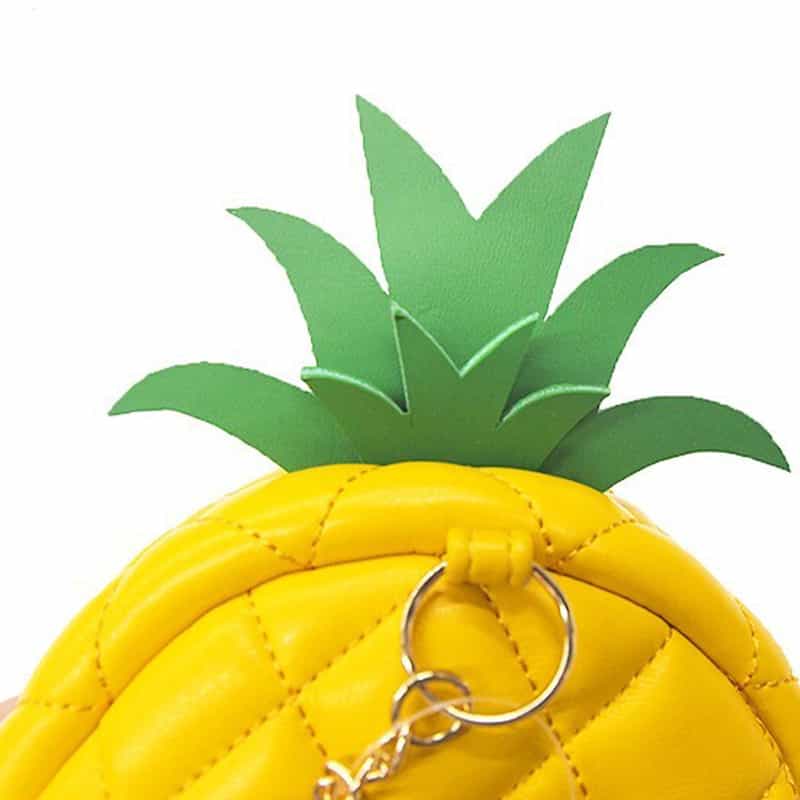 YUP! YUP!＜ヤップ＞ ポーチ（フレッシュパイナップル） YELLOW