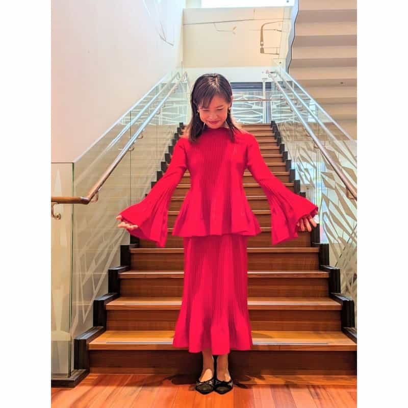 BARNEYS NEW YORK セットアップ ウォッシャブル リブニットマーメイドスカート RED