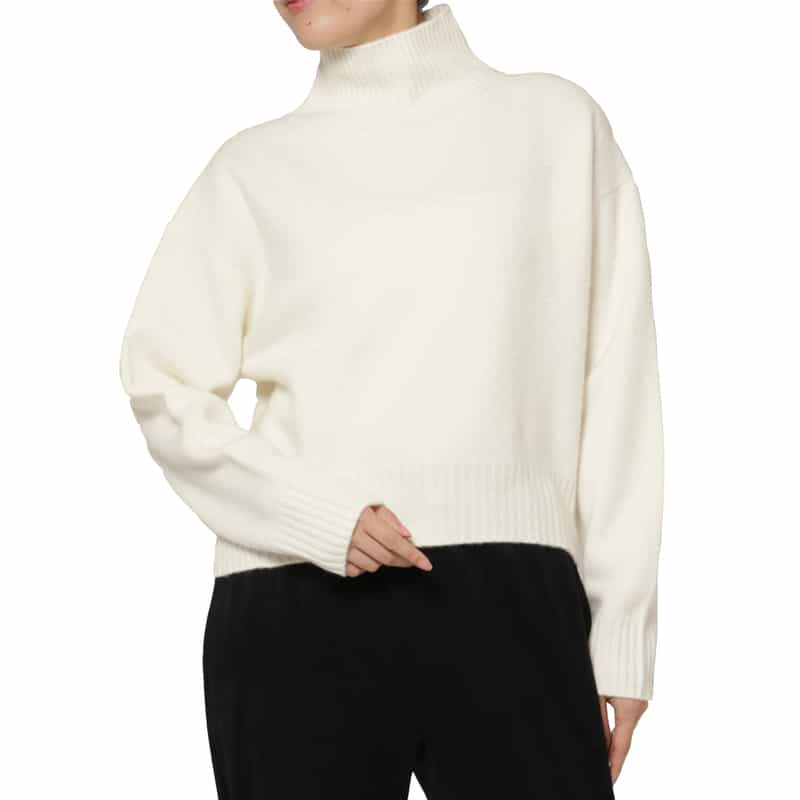BARNEYS NEW YORK ハイネック カシミヤニットプルオーバー（ロロ・ピアーナ社製カシミヤ使用） WHITE