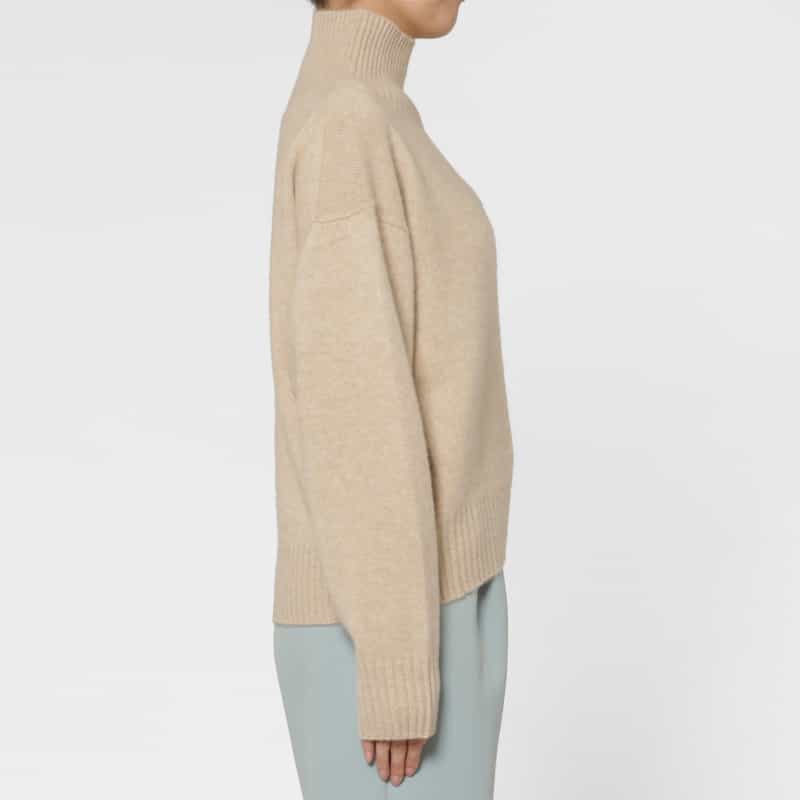 BARNEYS NEW YORK ハイネック カシミヤニットプルオーバー（ロロ・ピアーナ社製カシミヤ使用） LT BEIGE
