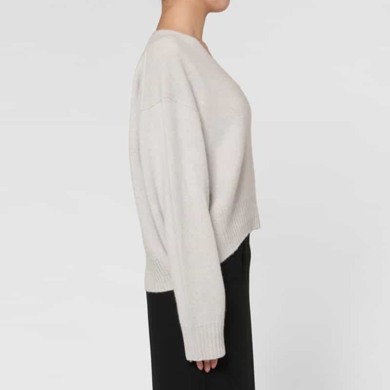 BARNEYS NEW YORK Vネック カシミヤニットプルオーバー（ロロ・ピアーナ社製カシミヤ使用） LIGHT GRAY