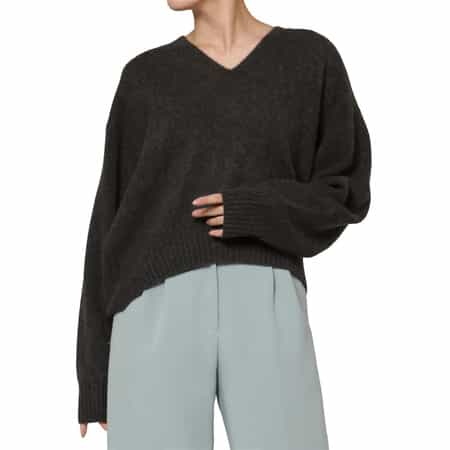 Vネック カシミヤニットプルオーバー（ロロ・ピアーナ社製カシミヤ使用）